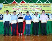 CHƯƠNG TRÌNH TỪ THIỆN NHỮNG TẤM LÒNG VÀNG