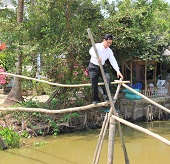 KHỞI CÔNG XÂY DỰNG CẦU BÊ TÔNG NÔNG THÔN TỪ THIỆN